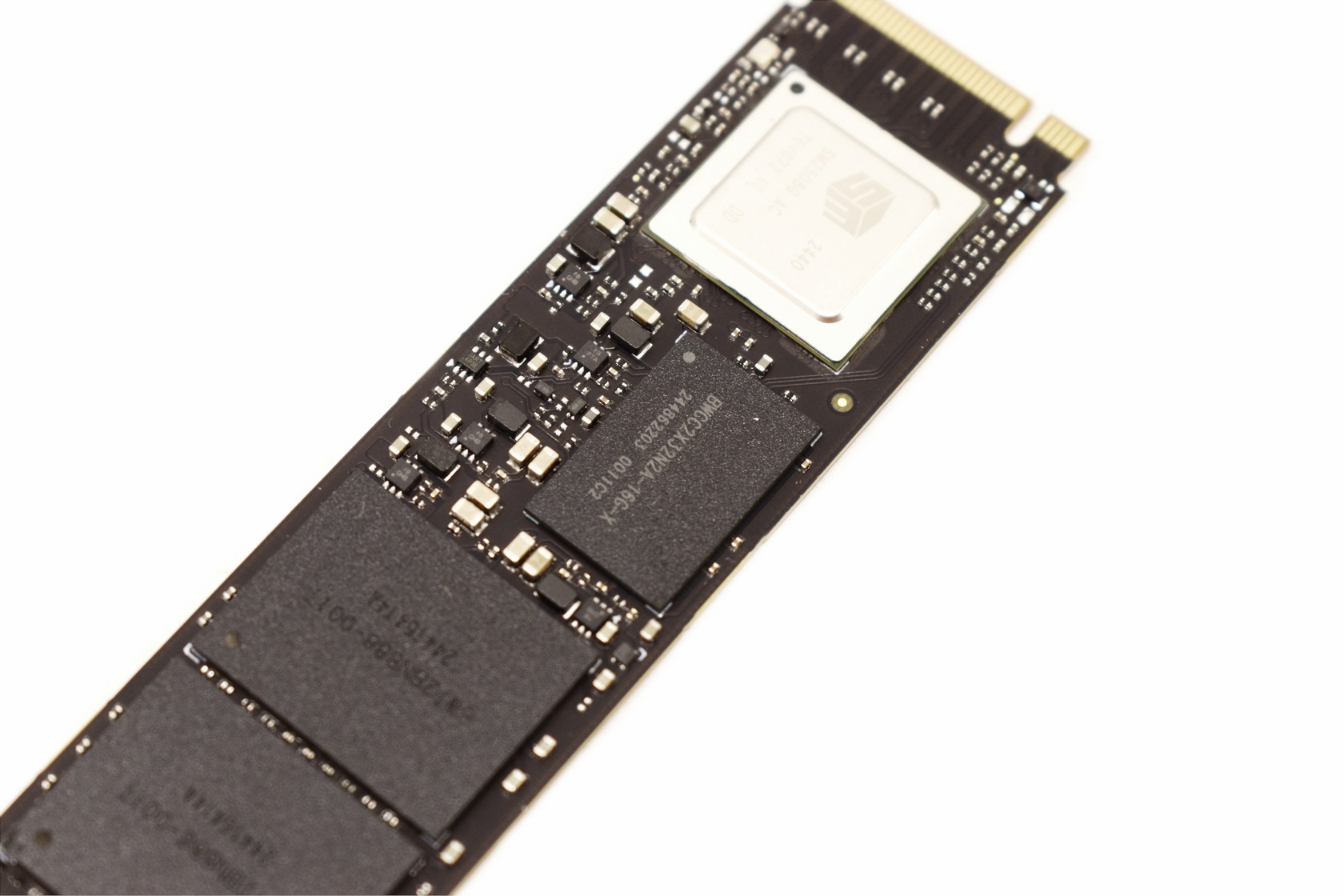 Acer Predator GM9000 2TB Gen5 M.2 SSD Review