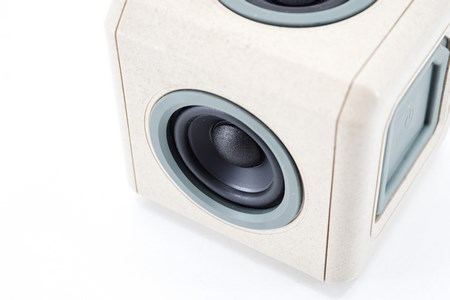 audio cube portable wood 12t