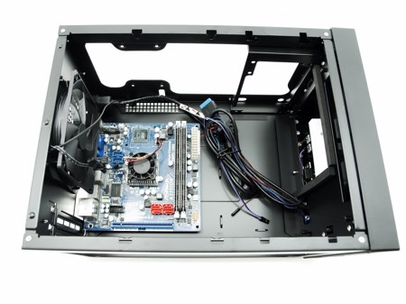 antec isk 600 24t