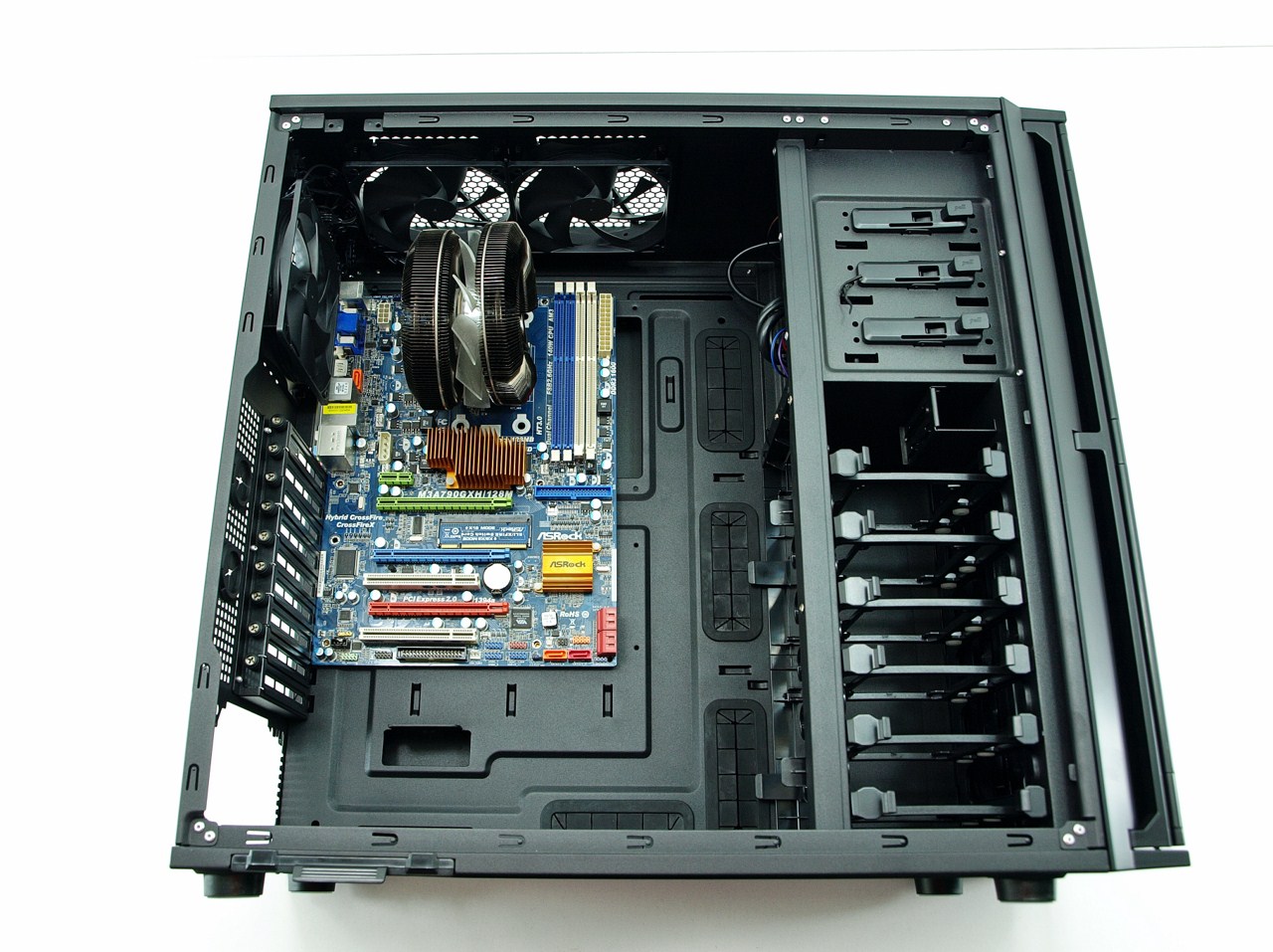 Antec Performance One P280 Super Mid Tower PC Case Review
