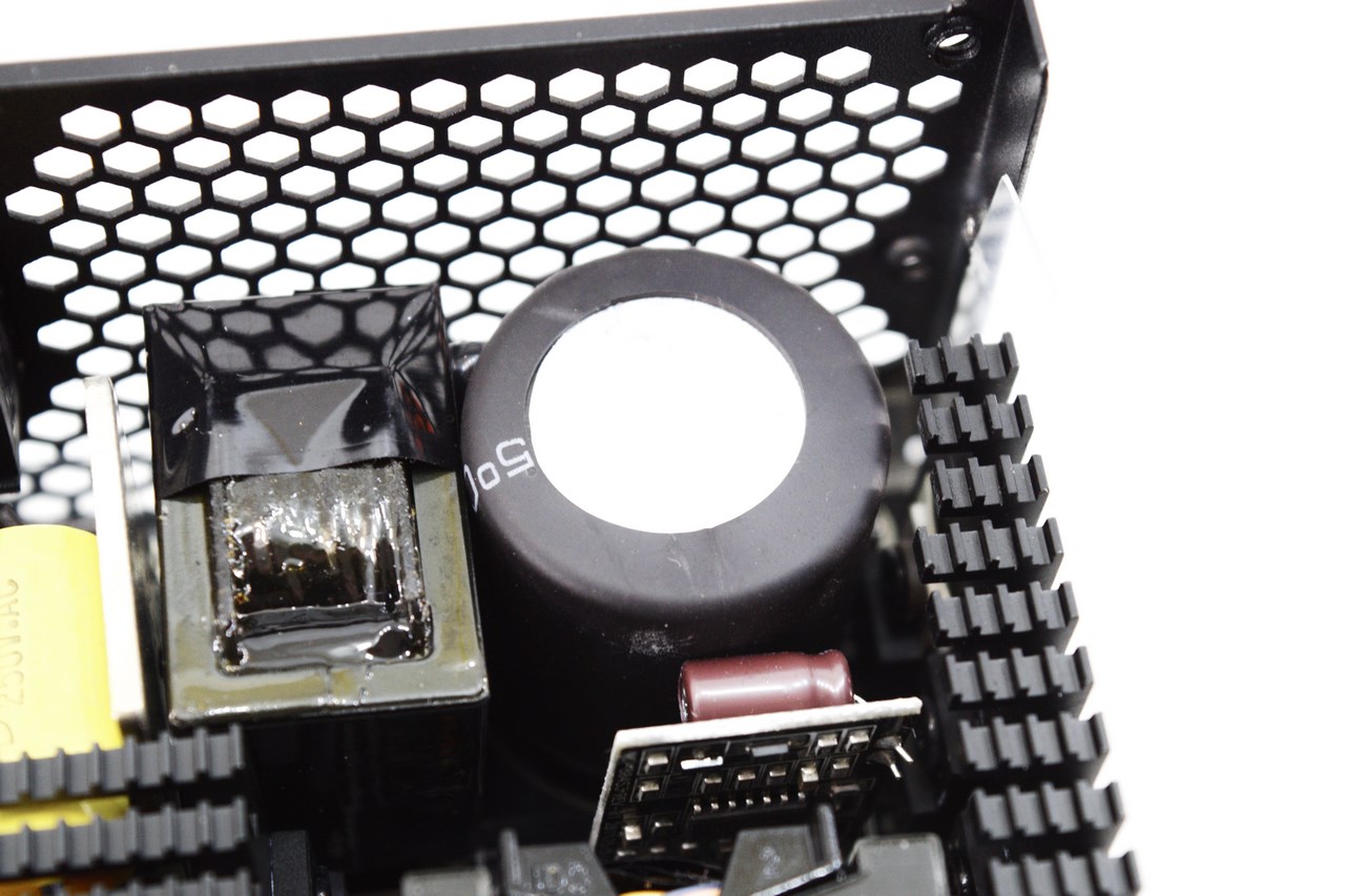 80 Plus Gold Voeding Be Quiet! SFX L Power Fonte De Alimentação 600 W 20 4 Pin ATX Preto ATX 20 4 Pin Voeding