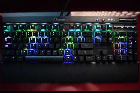 corsair k70 rgb 25t