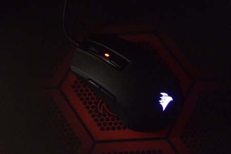 corsair m55 rgb pro 15t