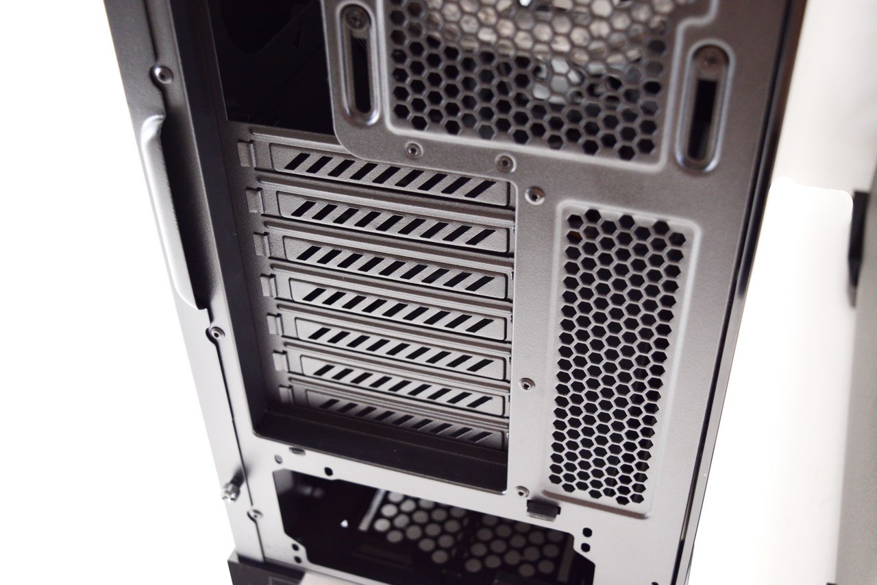 corsair omega spec