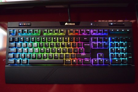 corsair strafe rgb mk2 22t