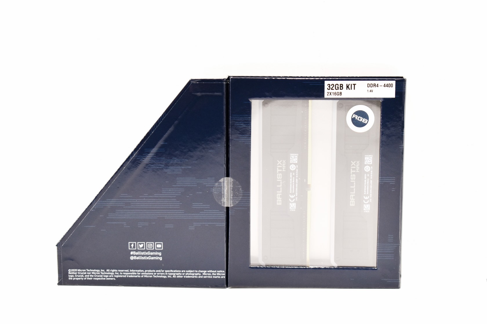 Crucial Ballistix Max RGB 32GB DDR4 4400MHZ CL19 Dual-Channel Kit