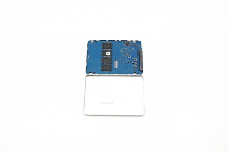 crucial mx300 750gb 8t