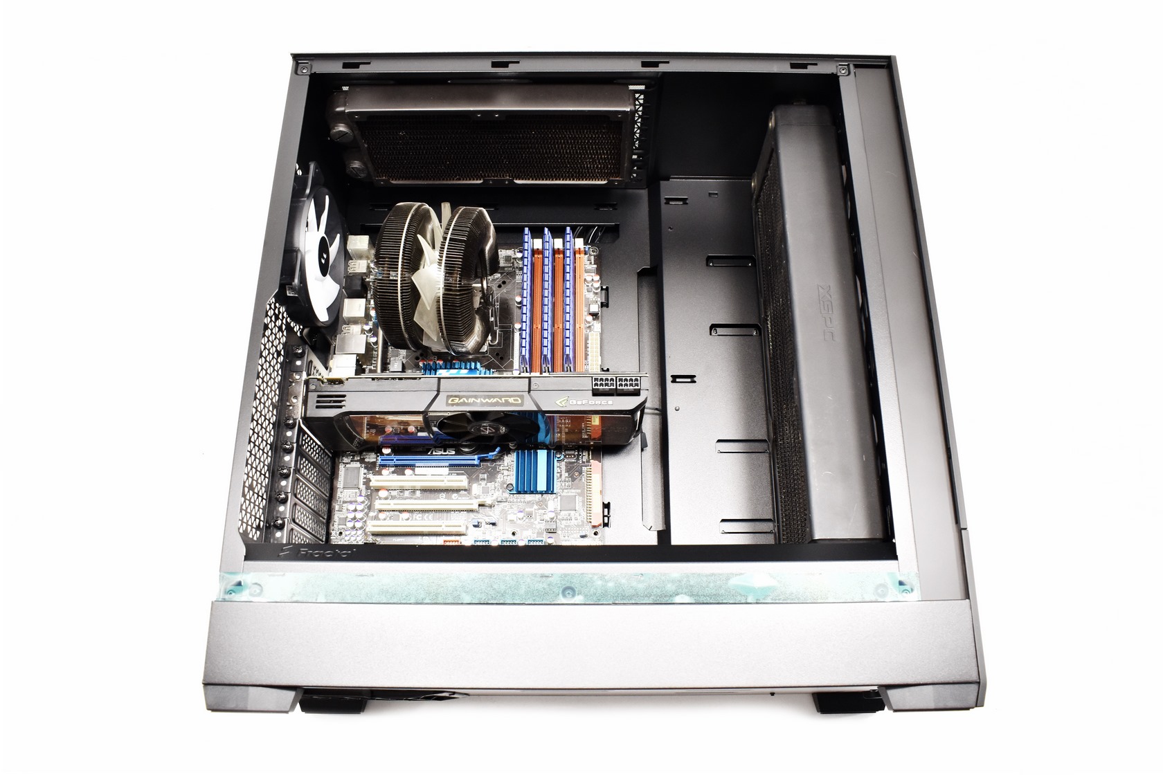 Fractal Design Pop XL Air Mid-Tower Review