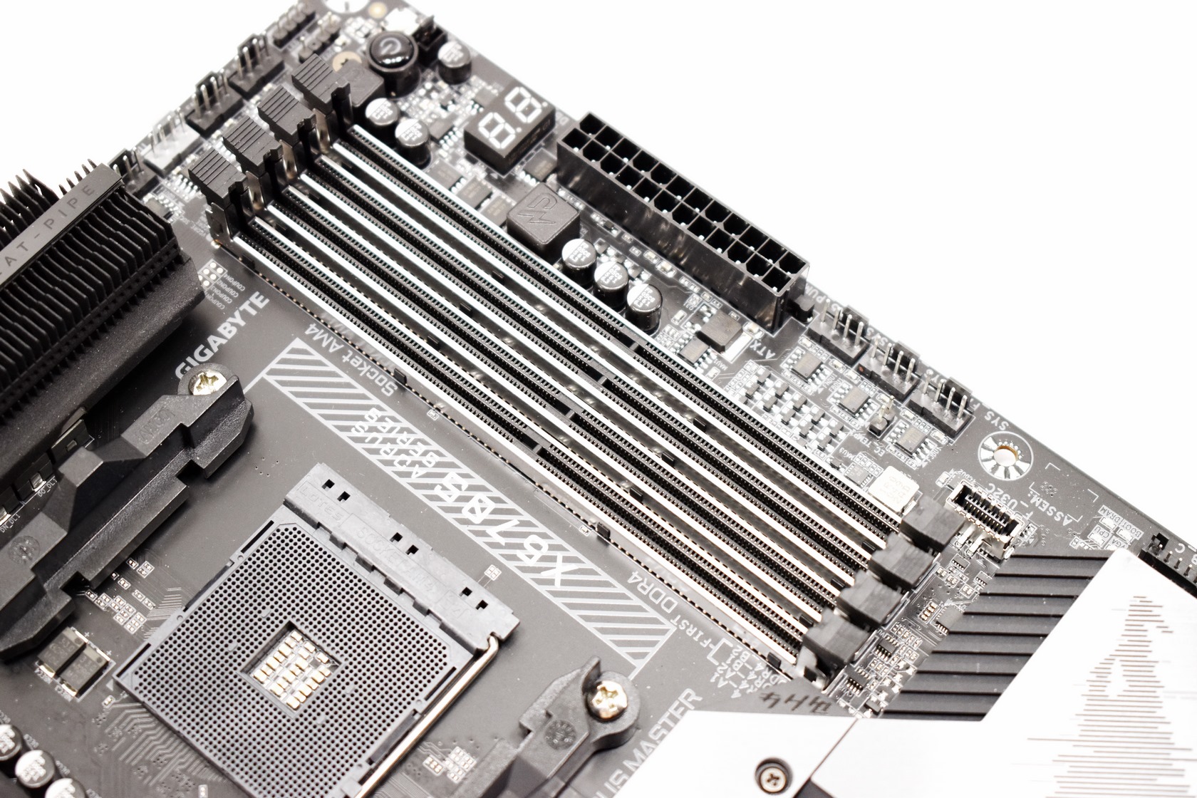 GIGABYTE X570S Aorus Master Motherboard Review
