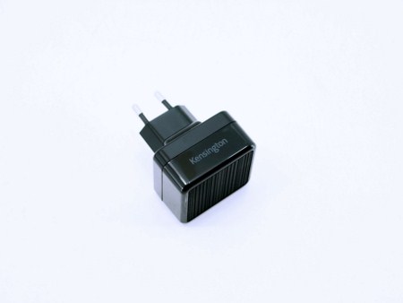 dual usb charger 006t