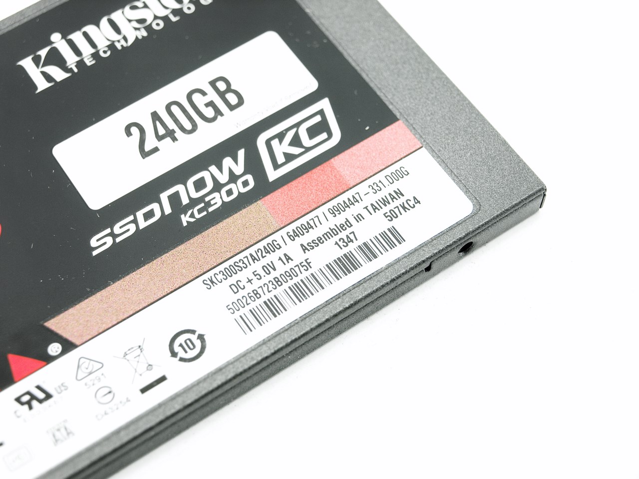 det er nytteløst Decode diskret Kingston SSDNow KC300 240GB SSD Upgrade Kit Review