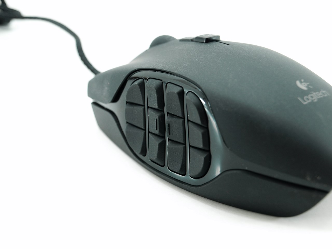 Logitech G600 MMO Gaming Review 