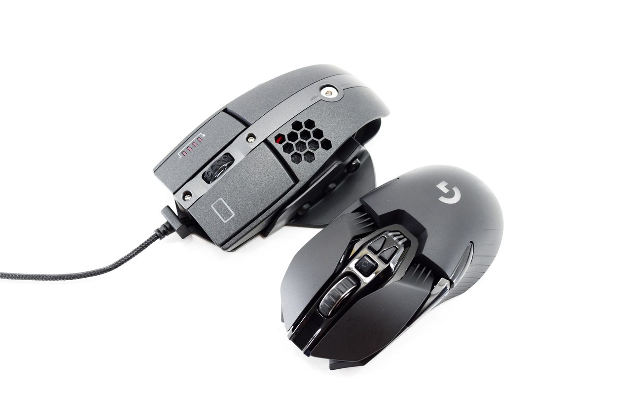 Logitech G903 Lightspeed Professional Grade Wired / Wireless Gaming