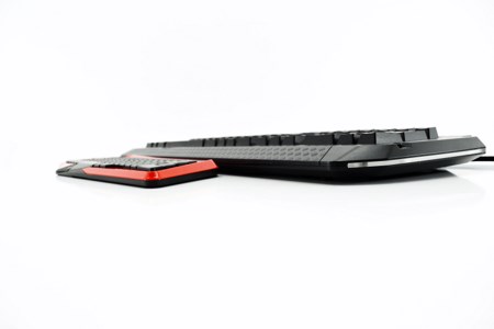 madcatz strikem 07t