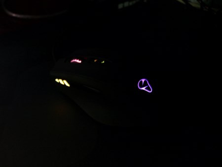 mionix naos 8200 18t