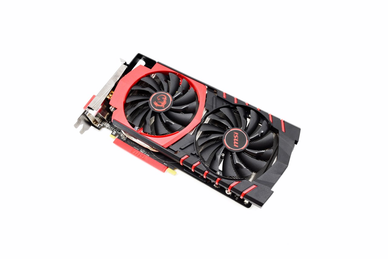 R9 380 gaming hotsell