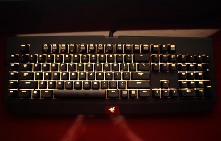 blackwidow ultimate chroma 22t