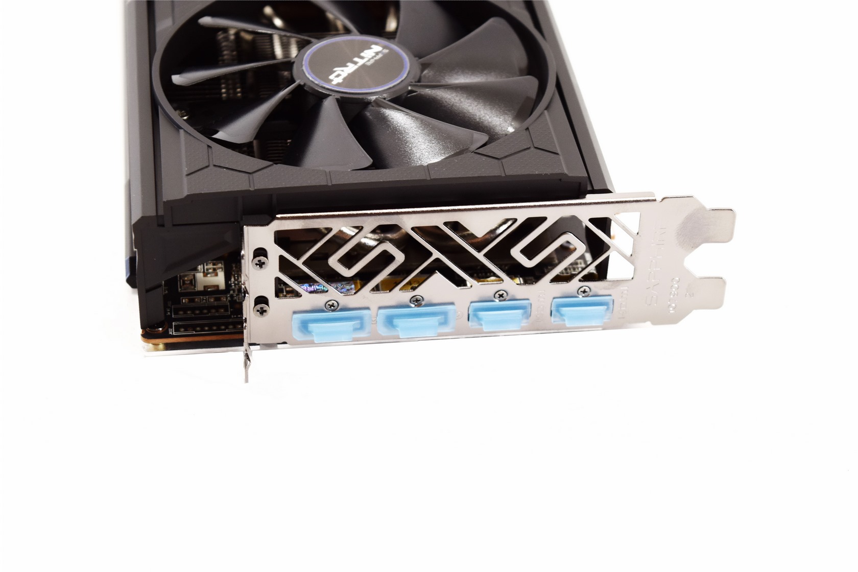 Sapphire rx 5700 store xt nitro+ rgb
