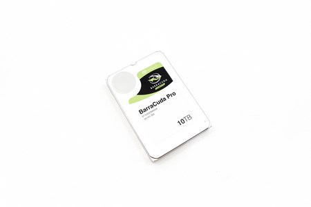 seagate barracuda pro 10tb 3t