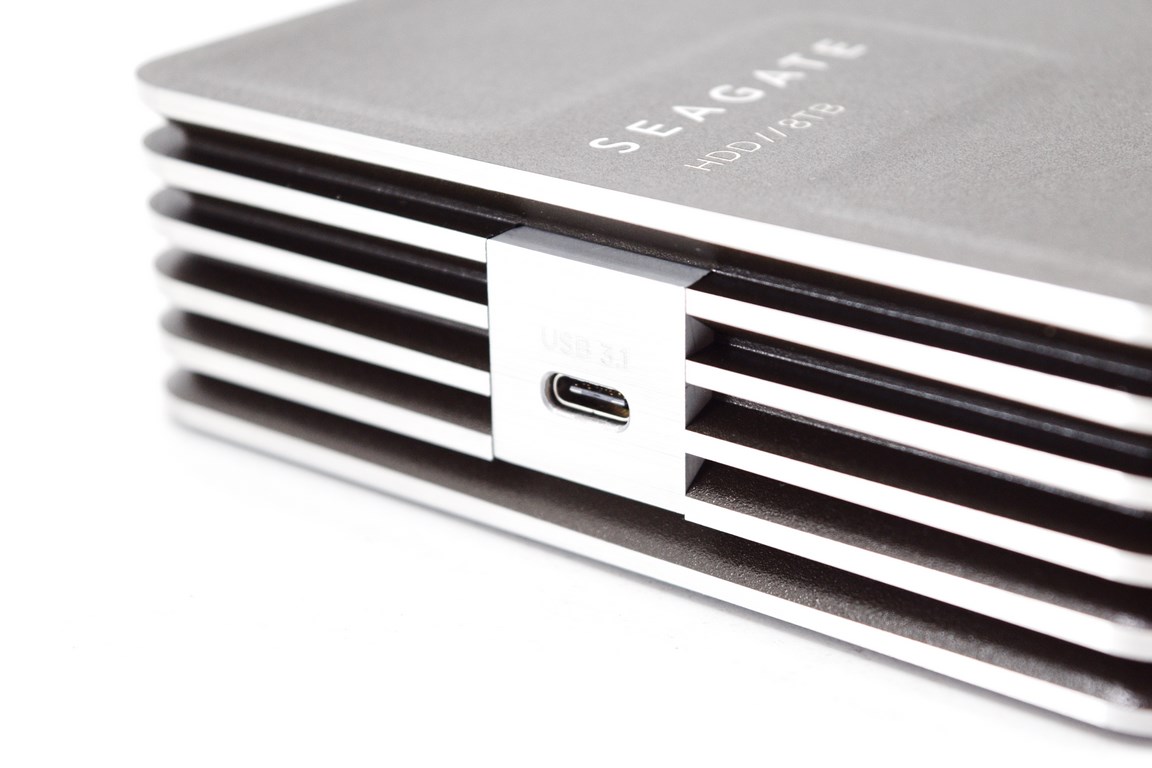 Seagate Innov8 8TB USB 3.1 Type-C Desktop HDD Review