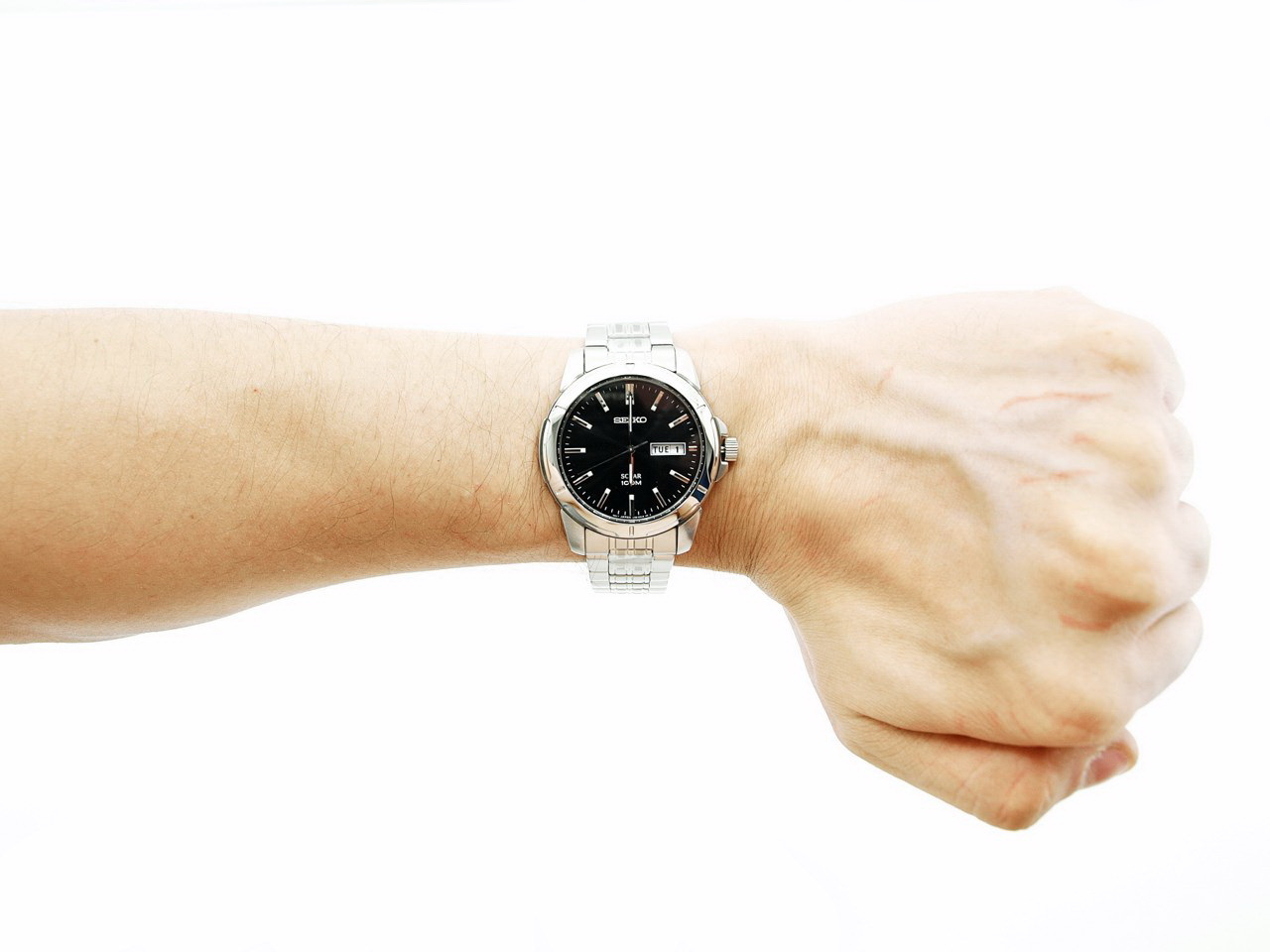 Seiko SNE093P1 Solar Watch Review