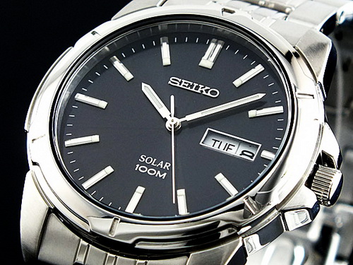 Seiko SNE093P1 Solar Watch Review