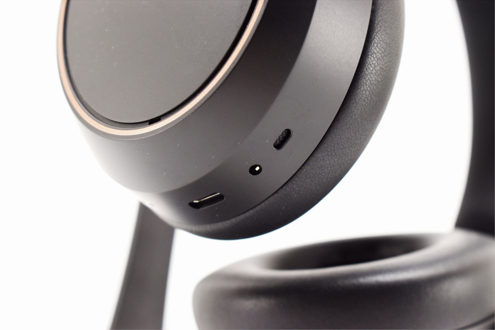 Sennheiser MOMENTUM 4 Wireless Copper SE Headphones Review
