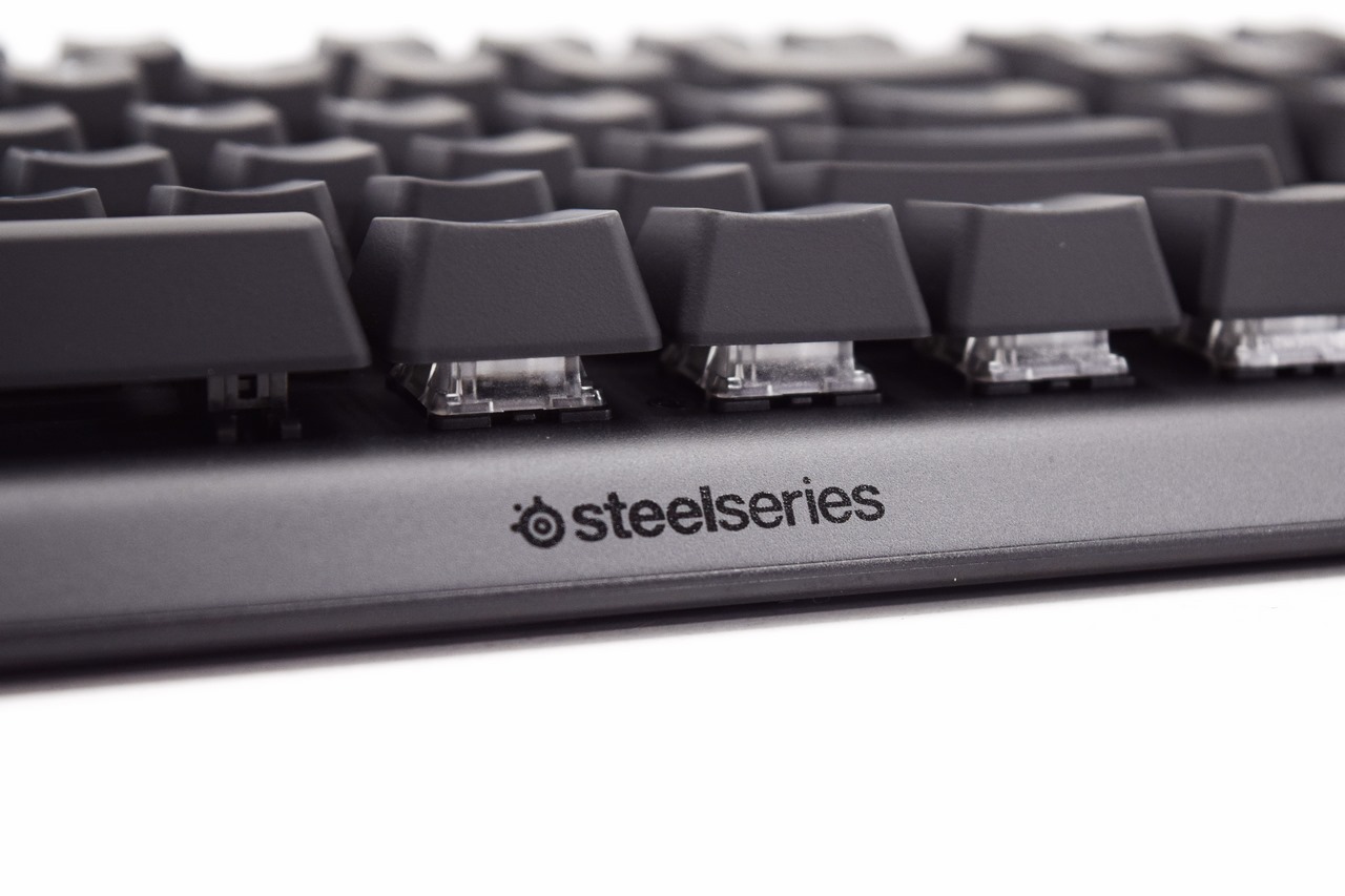 Steelseries Apex Pro Mechanical Gaming Keyboard Review