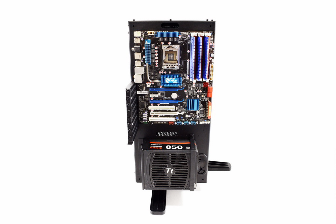 Core 14600k. Thermaltake Core p90 Tempered Glass Edition. Термалтейк Core p90. Syscooling p90d. Core- проект.