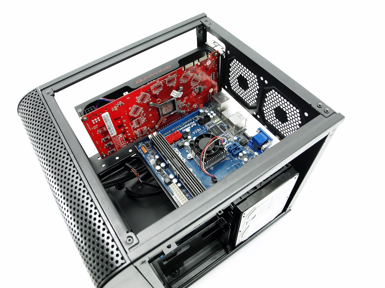 thermaltake-core-v1-mini-itx-pc-case-review