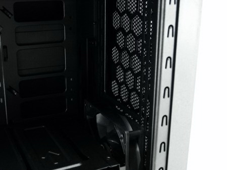 thermaltake core v31 24t