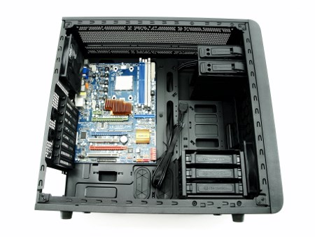 thermaltake core v31 34t