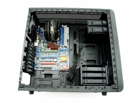 thermaltake core v31 35t