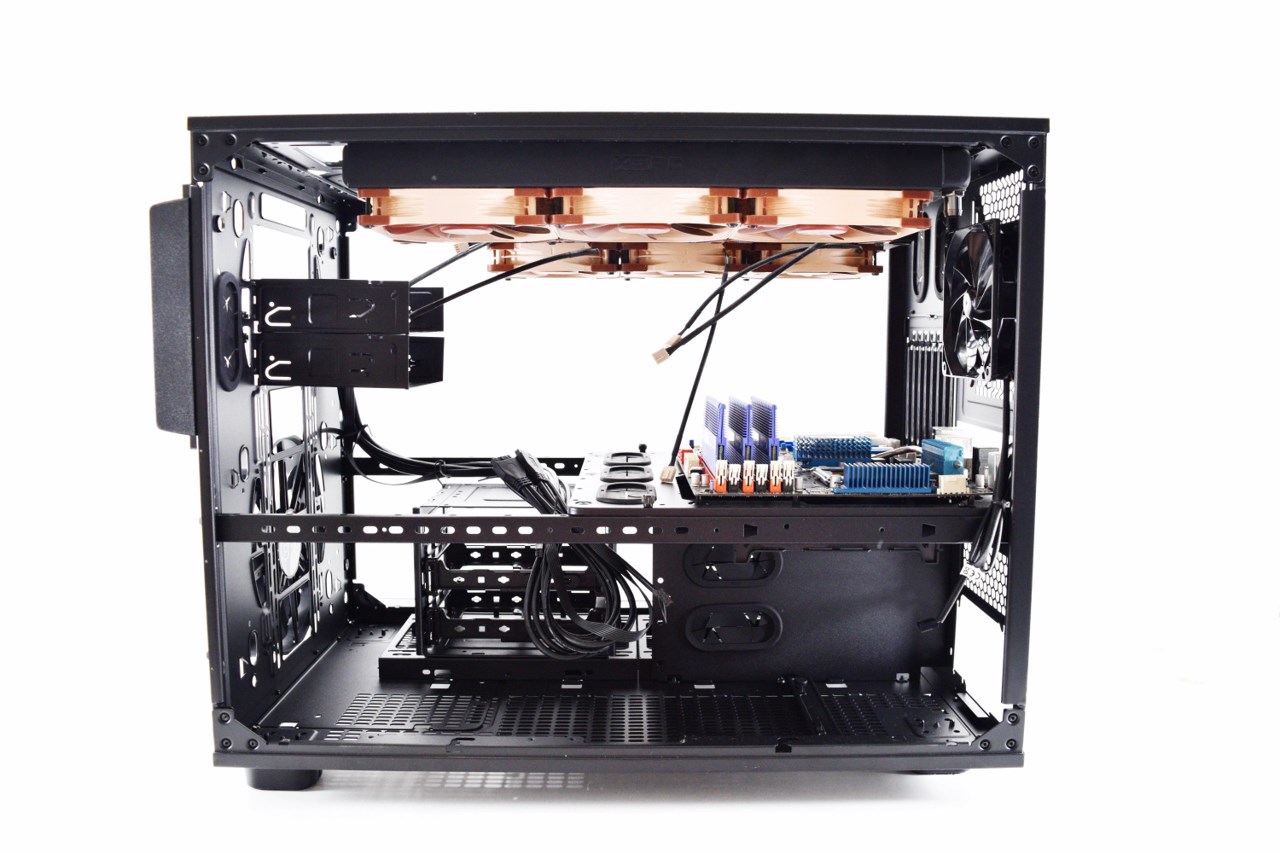 Core v2. Thermaltake Core x9 e-ATX Cube Case. Thermaltake Core 9. Thermaltake Core x51 Case. TT Core x9.