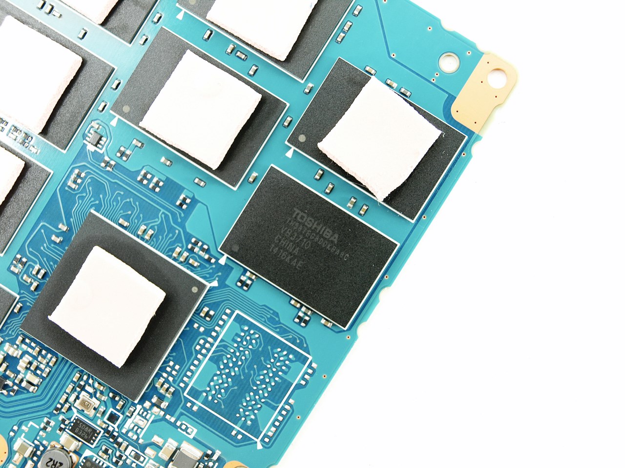 Toshiba HG6 256GB THNSNJ256GCSU SSD Review