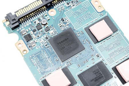 toshiba q300 pro 12t