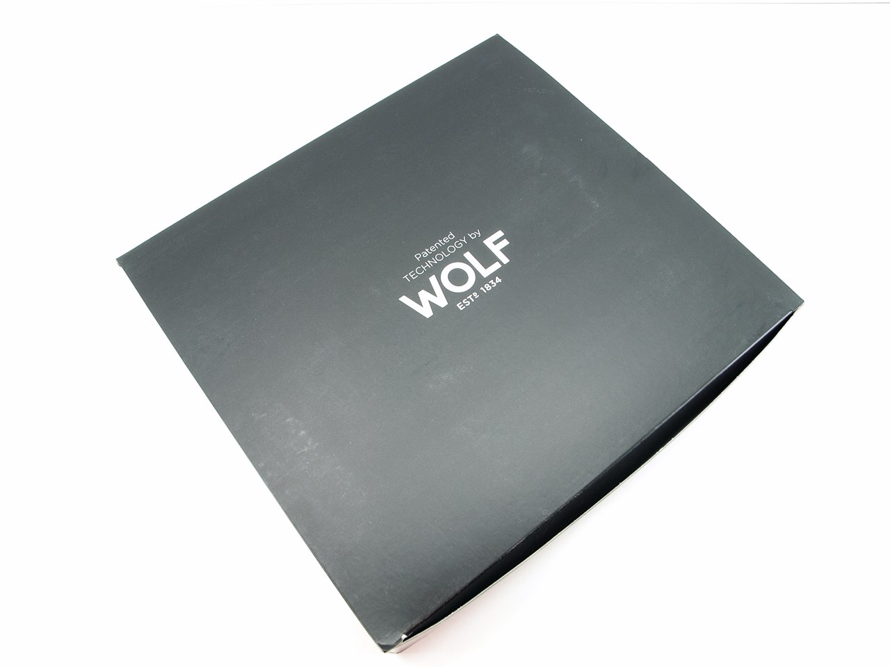 NikKTech: Wolf 15 Piece Watch Box (1/1)